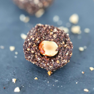 healthy-hazelnut-chocolate-balls